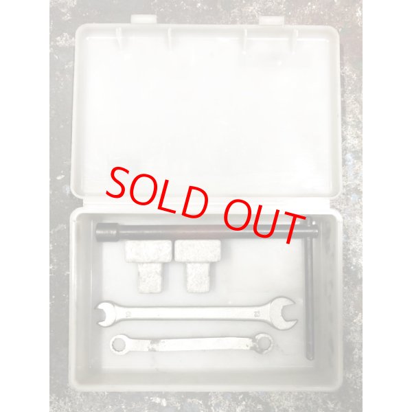 画像8: 日立小型自動かんな盤P100RA (8)