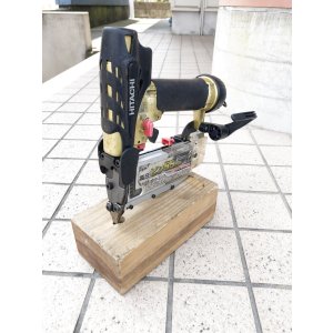 画像: 日立高圧ピンタッカ　NP55HM