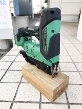画像: HiKOKIコードレス仕上釘打機